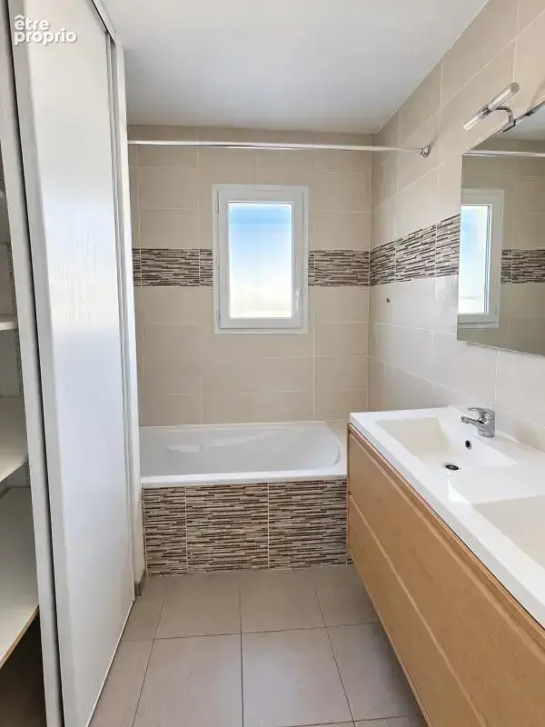 Maison à vendre 4 pièces FARGUES SAINT HILAIRE (33) - photo 10