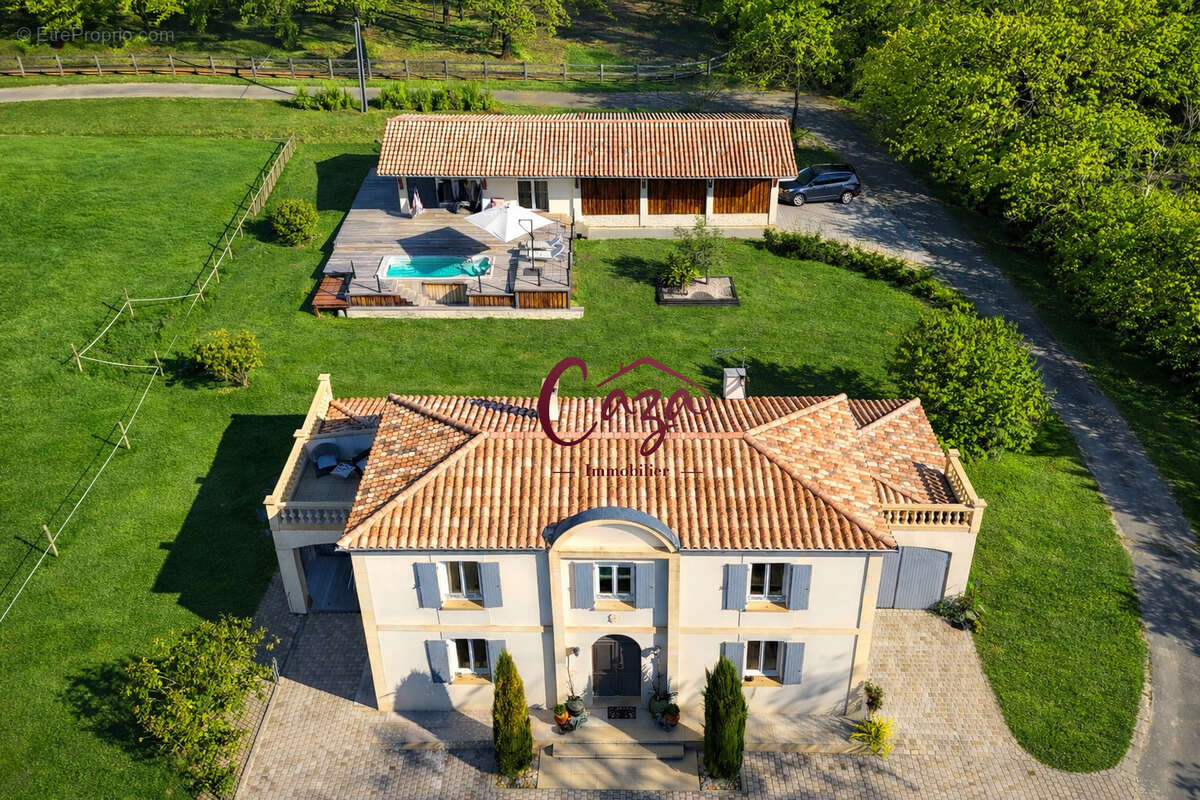 Maison à SALLEBOEUF