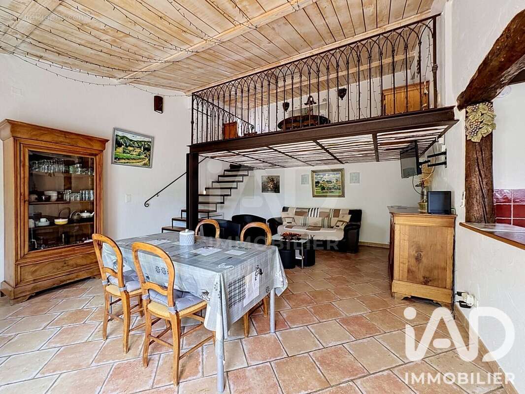 Maison 72 m² à Villars  - photo 5
