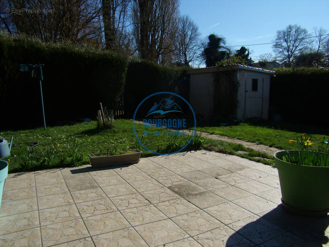 Maison à CHATENOY-EN-BRESSE