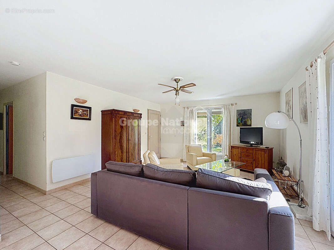 Maison à CHEVAL-BLANC