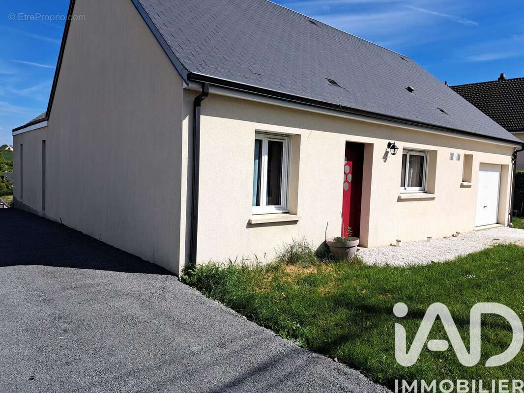 Photo 2 - Maison à BEAUMONT-LA-RONCE