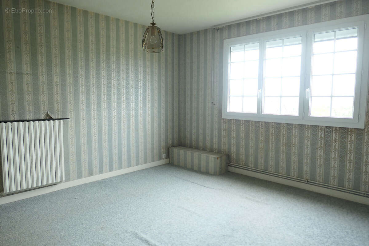 Maison à SAINT-HILAIRE-DU-HARCOUET