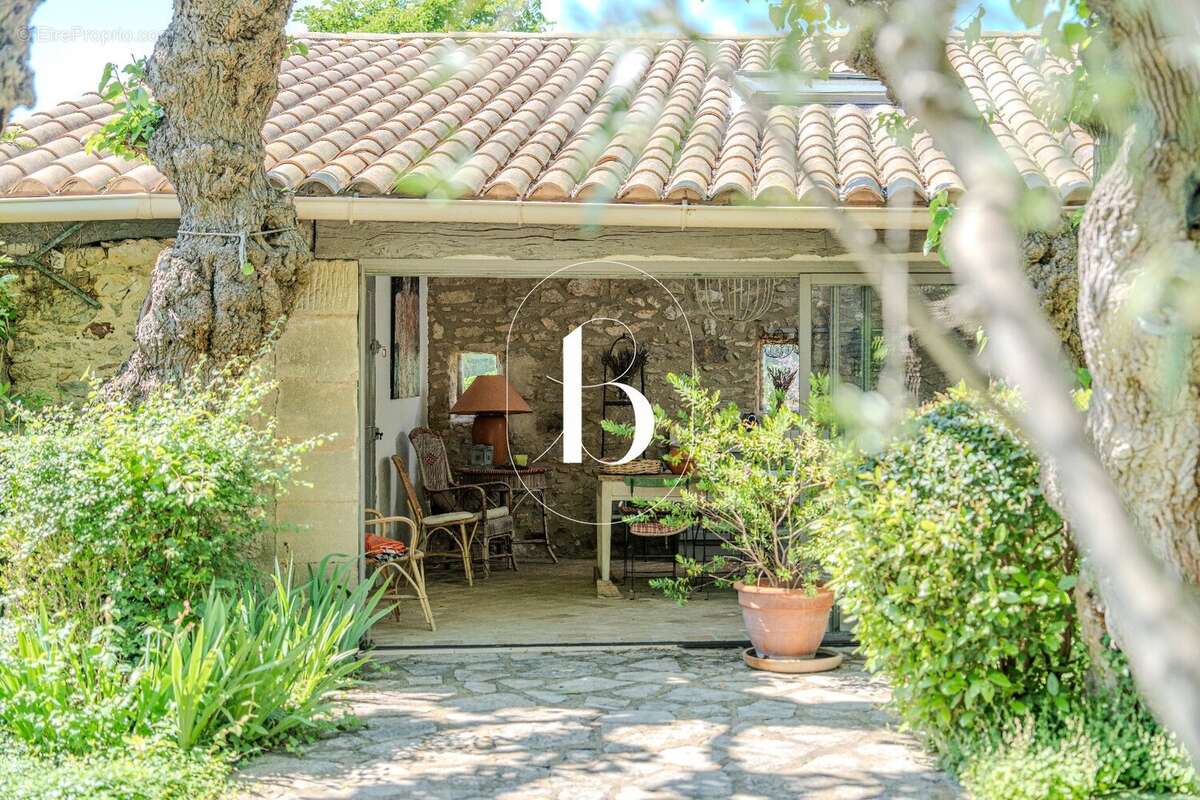 Maison à UZES