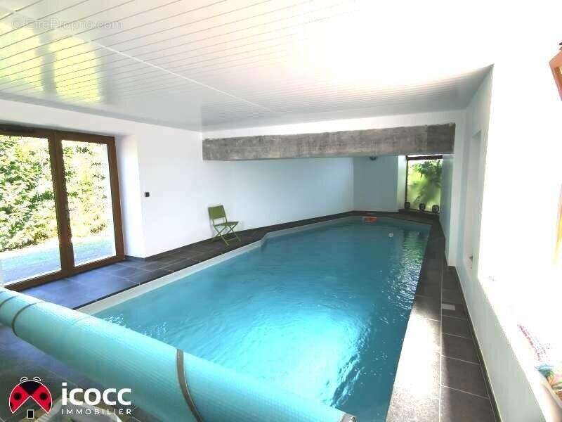 Maison à CHATEAU-GUIBERT