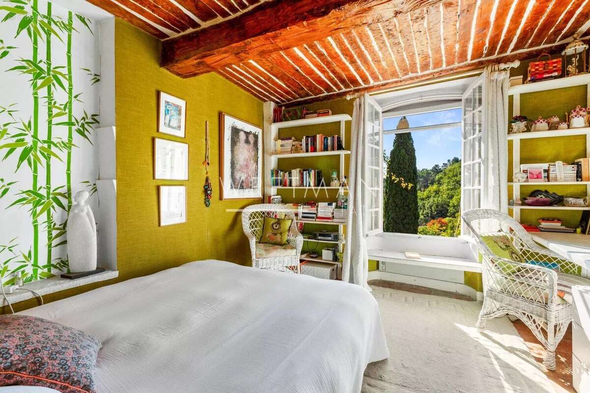 Maison à LE CANNET-DES-MAURES