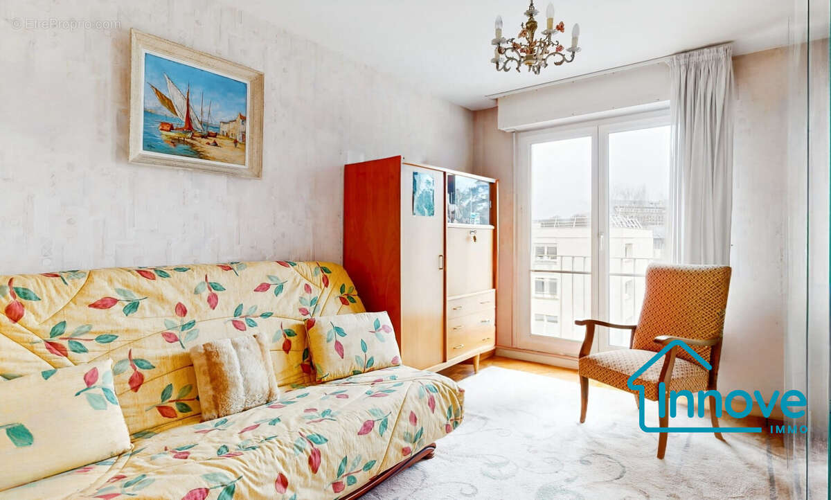 Appartement à VERSAILLES