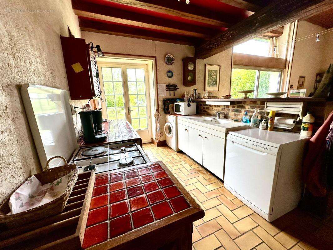 Maison à LA GUIERCHE