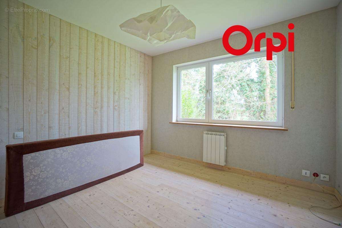 Maison 5 pièces 110 m² proche de BERNAY - photo 11