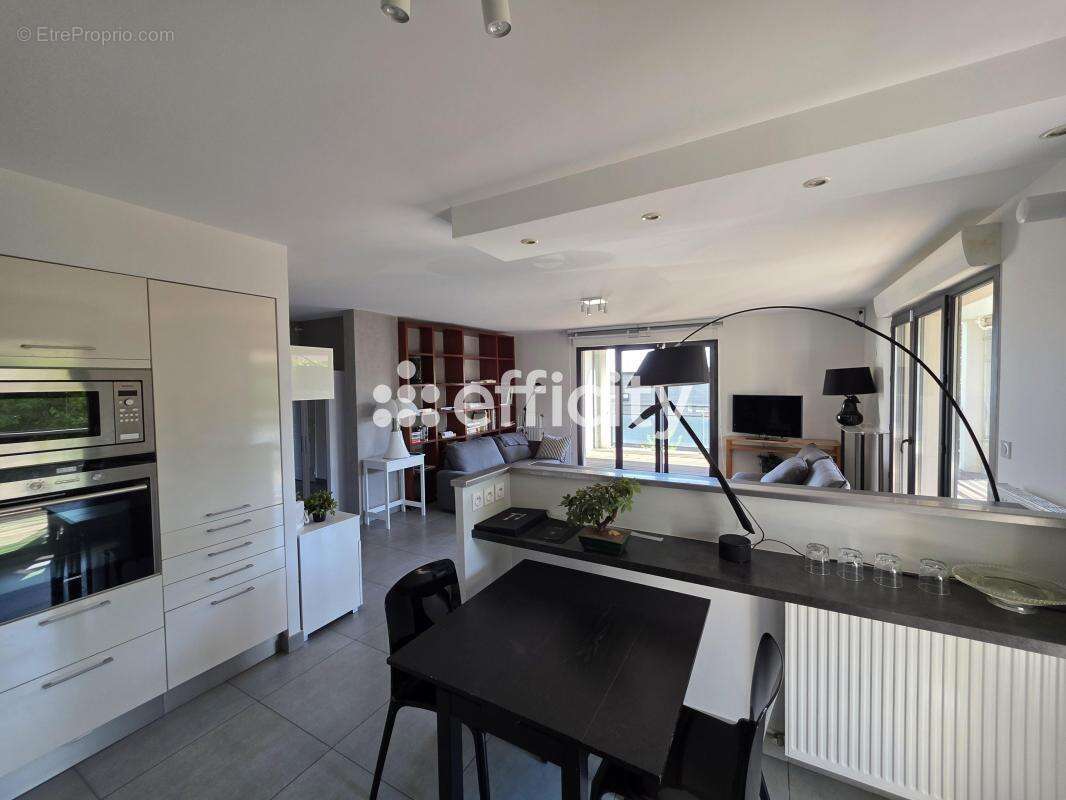 Appartement à SAINT-DIDIER-AU-MONT-D'OR