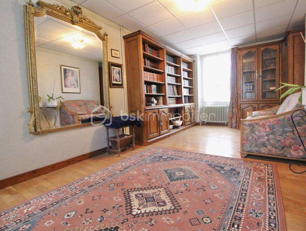 Charmante maison familiale aux beaux volumes - photo 8