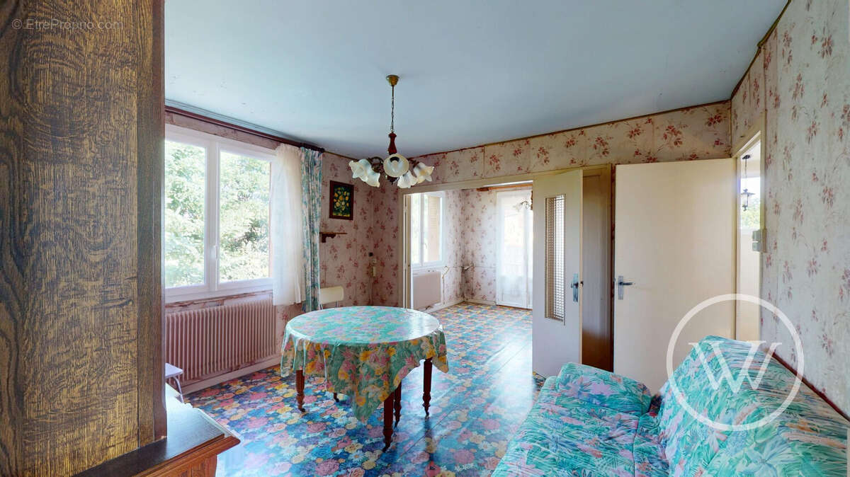 Maison à MONTMEYRAN