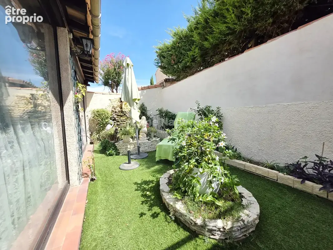 Maison en viager 6 pièces 133m² - Miramas - photo 13