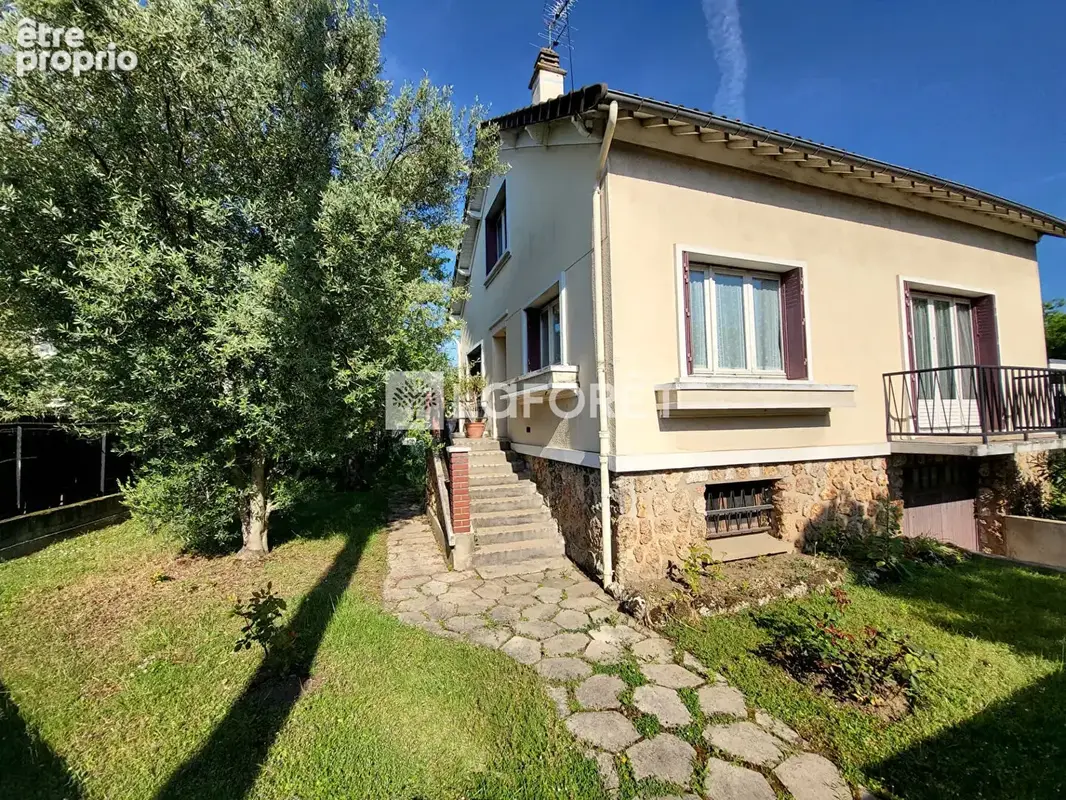 Maison à RUEIL-MALMAISON