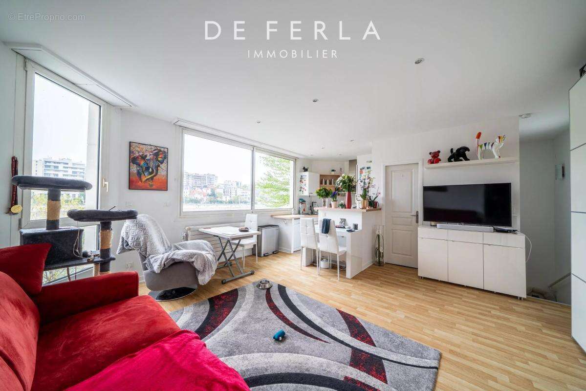 Maison à NEUILLY-SUR-SEINE
