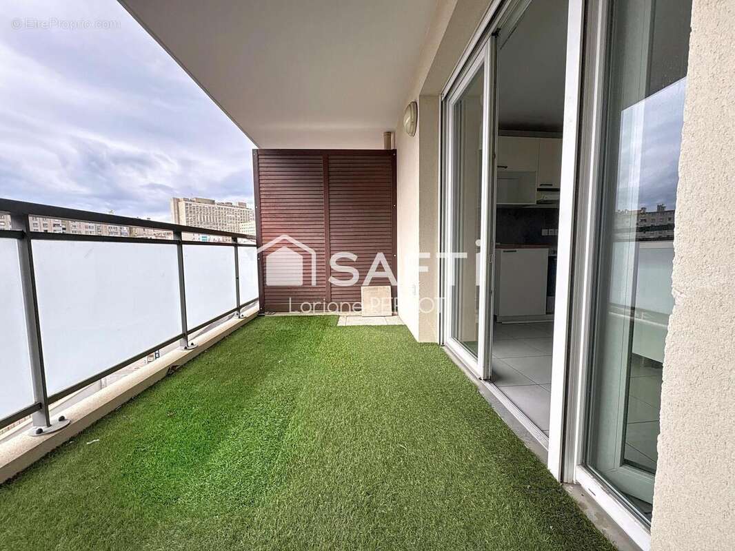 Photo 8 - Appartement à MARSEILLE-5E