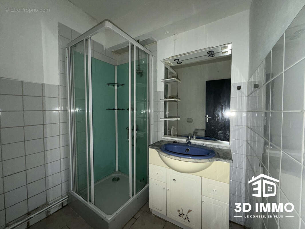 Appartement à AVESNES-SUR-HELPE