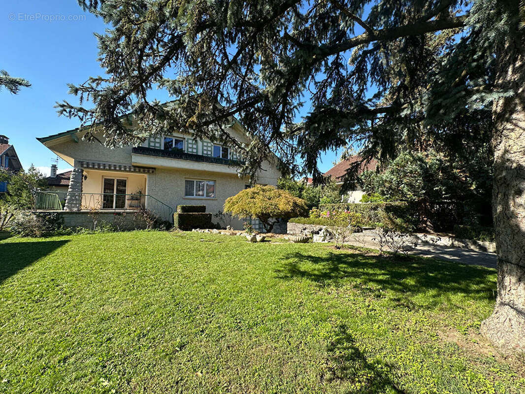 Maison à ANNEMASSE