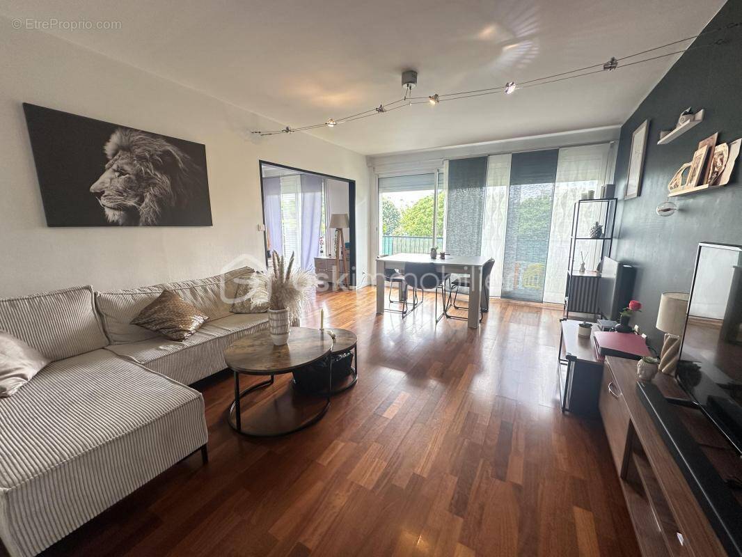 Appartement à CASTELGINEST