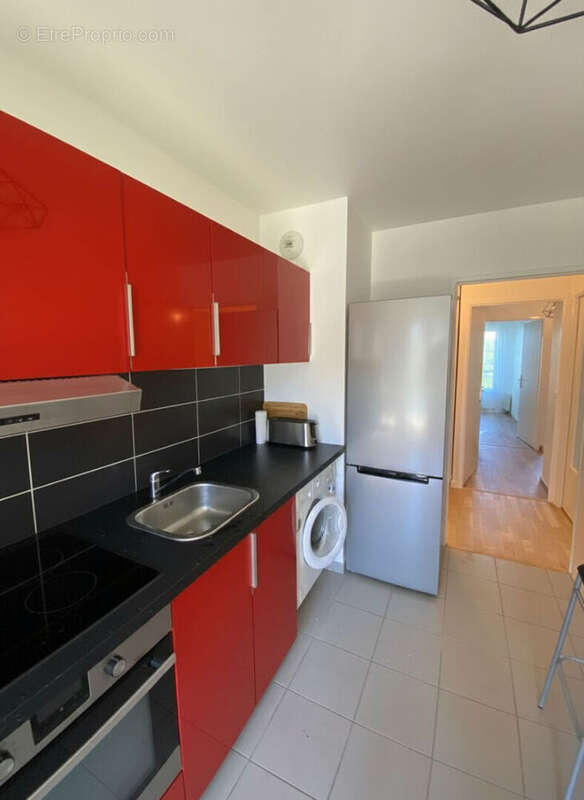 Appartement Serris F3 lumineux avec vue lac, balcon et double stationnement en sous-sol - photo 5