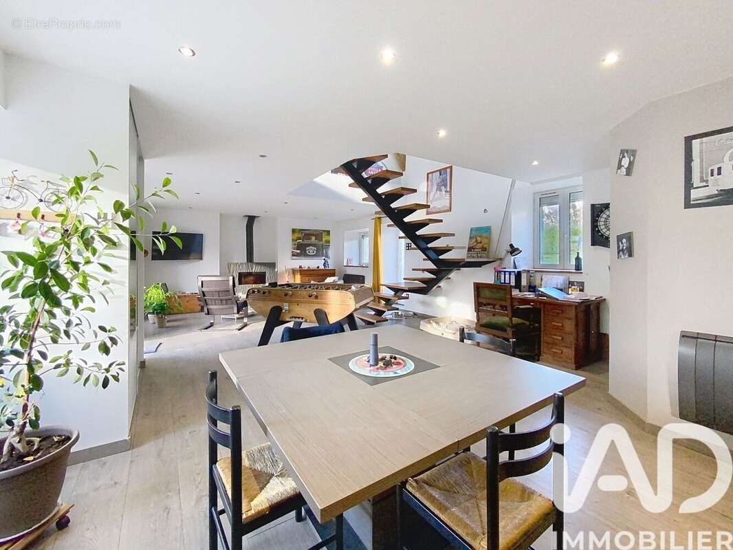 Photo 4 - Maison à ROZ-SUR-COUESNON