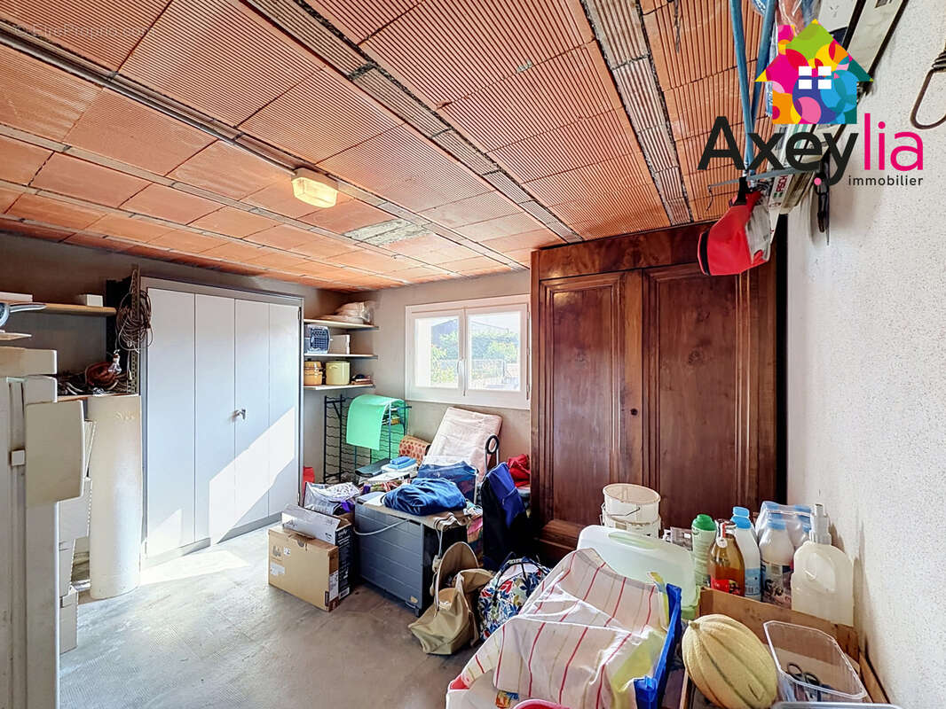 A vendre - feurs - maison individuelle sur sous-sol complet avec garage - photo 15