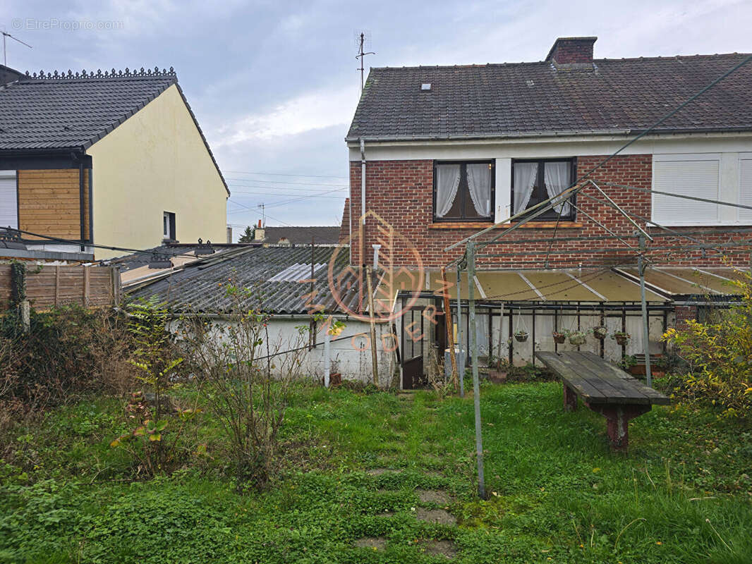Maison à MARLES-LES-MINES