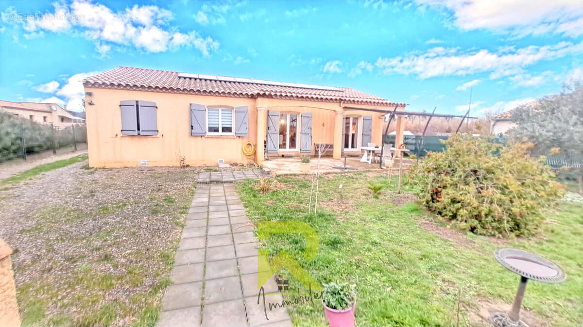 Maison à CONILHAC-CORBIERES