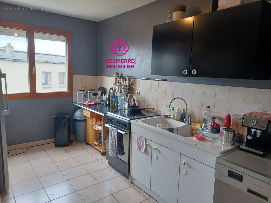 Appartement à LE PEAGE-DE-ROUSSILLON