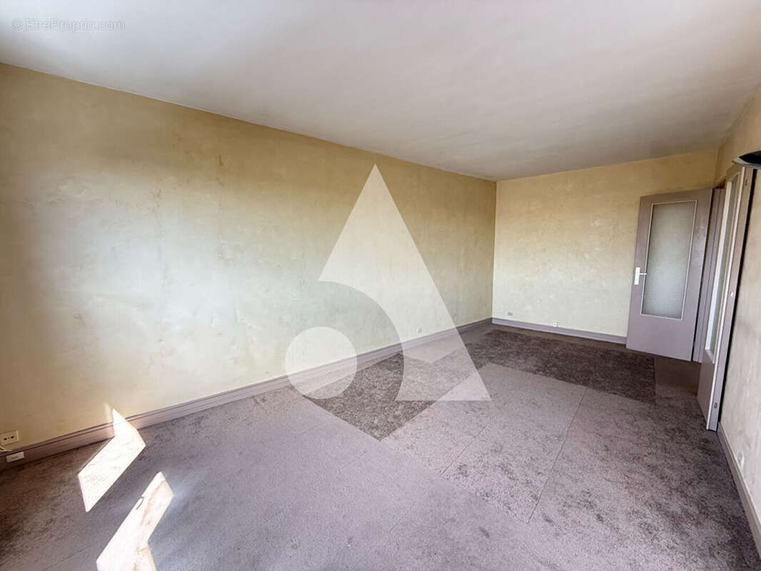 Appartement à SAINT-MAURICE