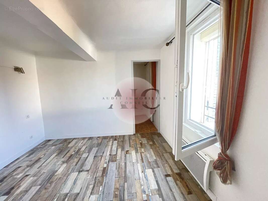 Appartement à SEILLANS
