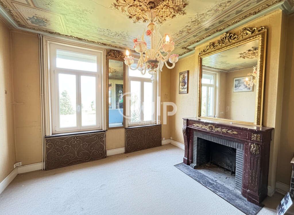 Maison à HAZEBROUCK