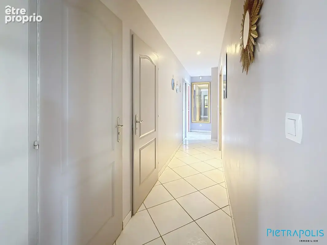 Maison 6 pièces 112 m² à vendre à Tarare (69170) - photo 7