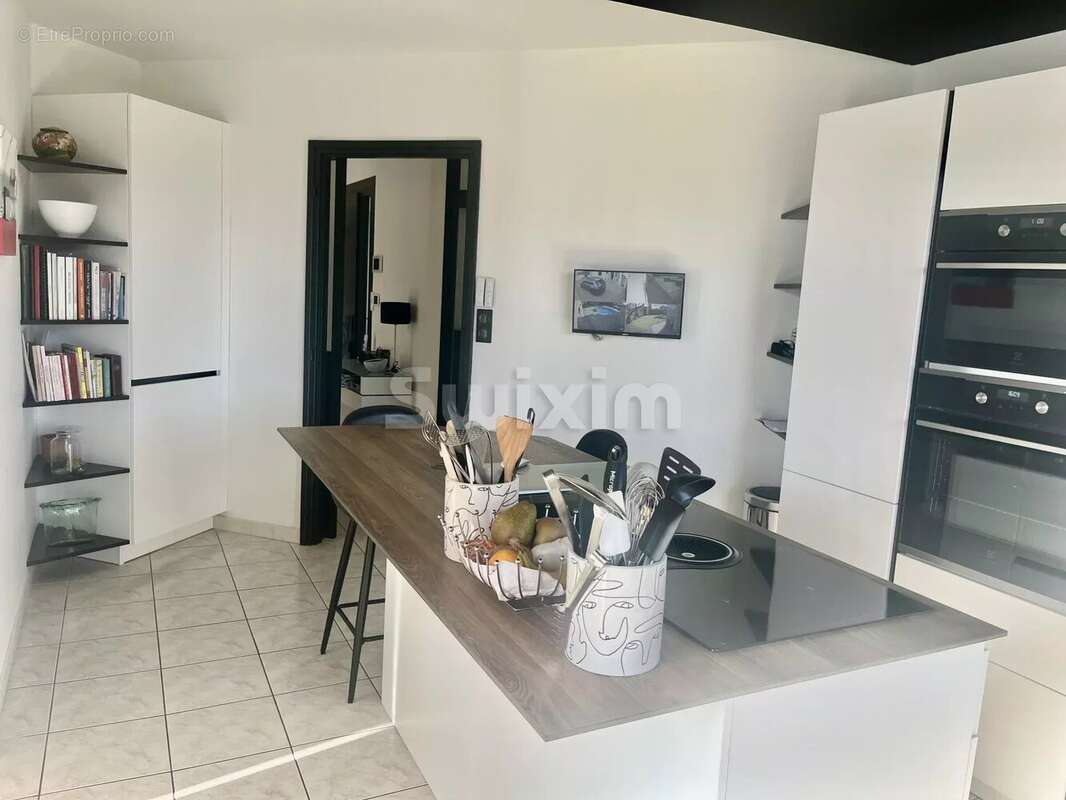 Maison à MONTELIMAR