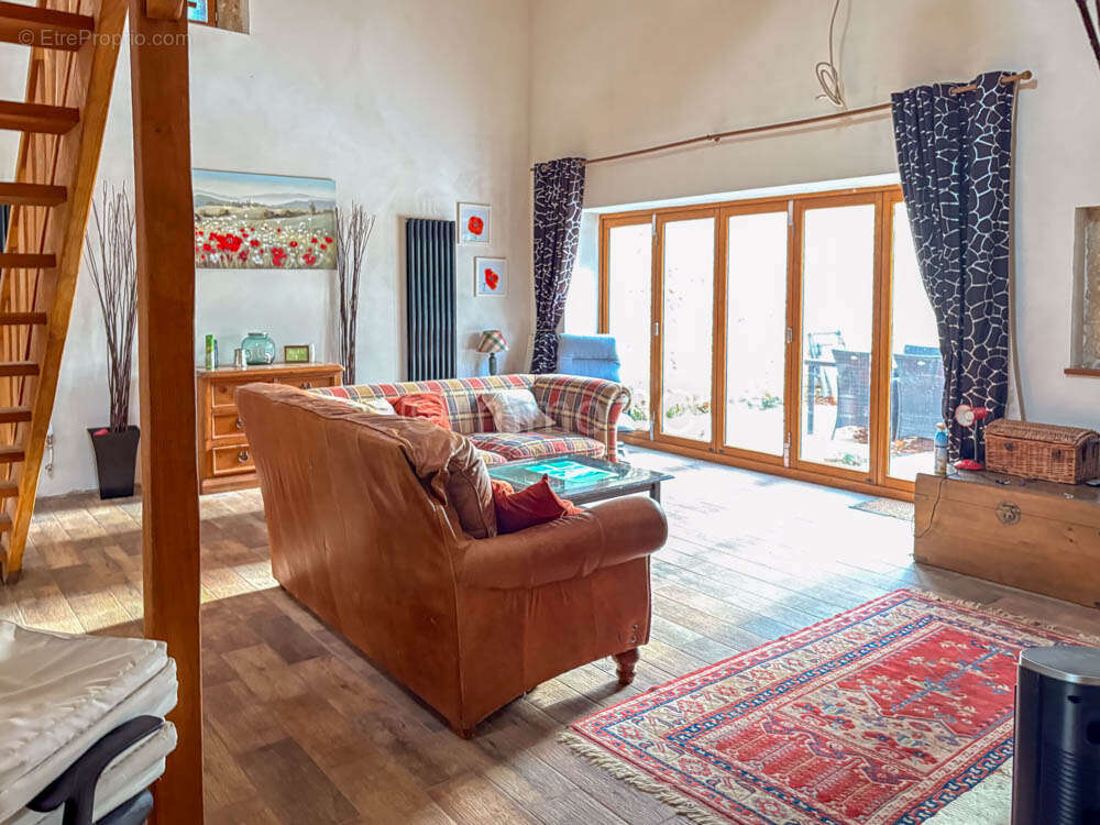 Maison à SAUZE-VAUSSAIS