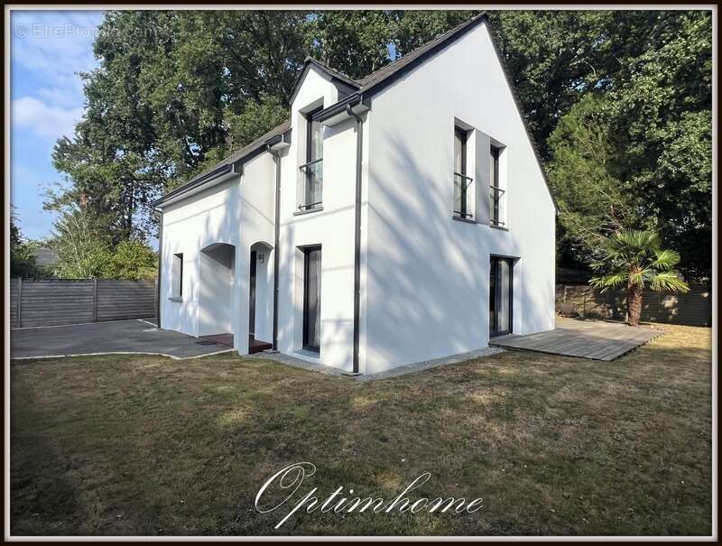 Maison à LA CHAPELLE-SUR-ERDRE