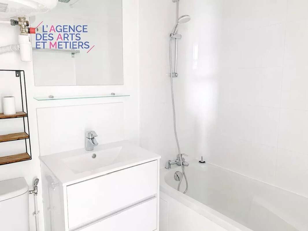 Appartement à PARIS-3E
