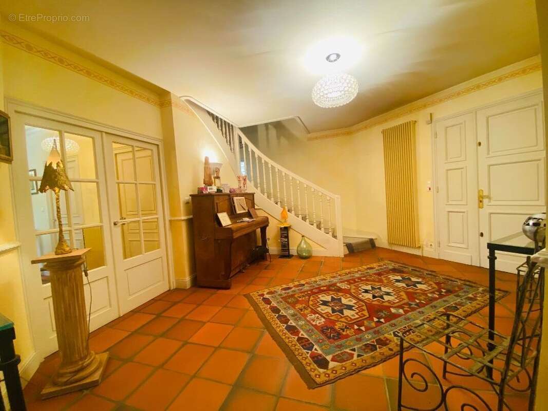 Maison à NERIS-LES-BAINS
