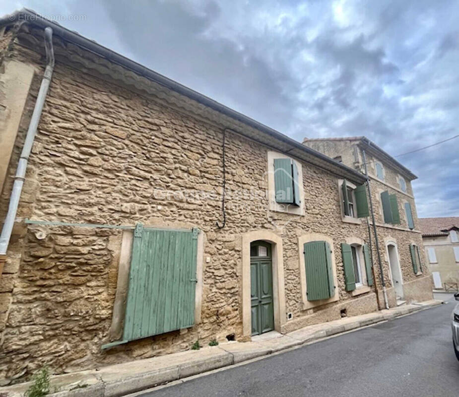 Maison à CHATEAUNEUF-DU-PAPE