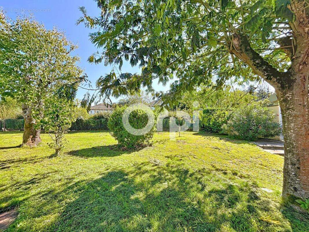 Maison à MALEMORT-SUR-CORREZE