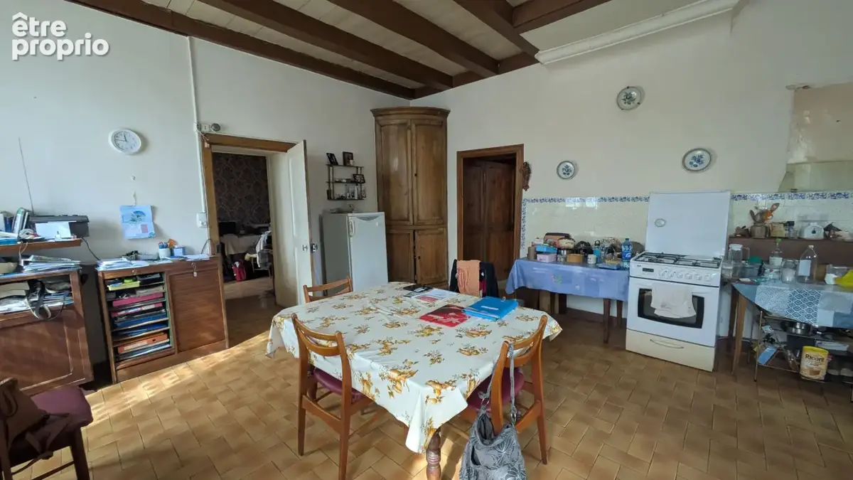 Saint-hippolyte - propriété de caractère - 8 chambres - 275 m² - nombreuses dépendances - photo 5