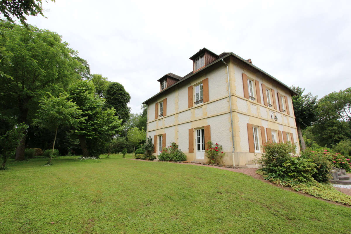 Maison à POUGUES-LES-EAUX