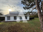 Maison à SAINT-SEBASTIEN-DE-MORSENT