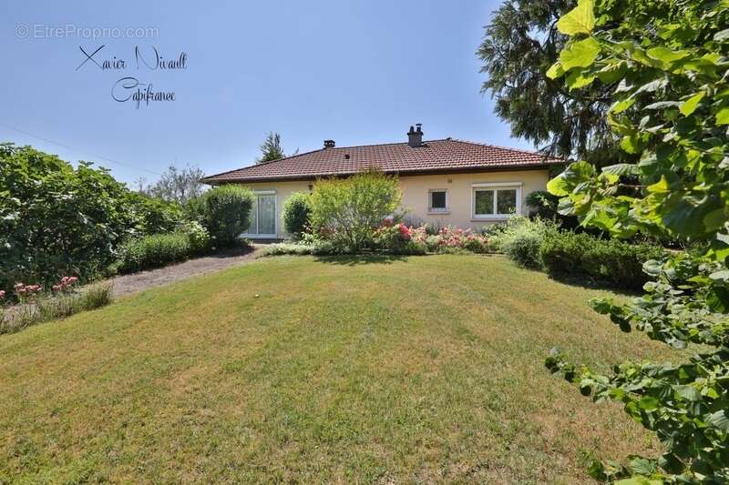 Maison à vendre 7 pièces proche de BOURG EN BRESSE (01) - photo 15