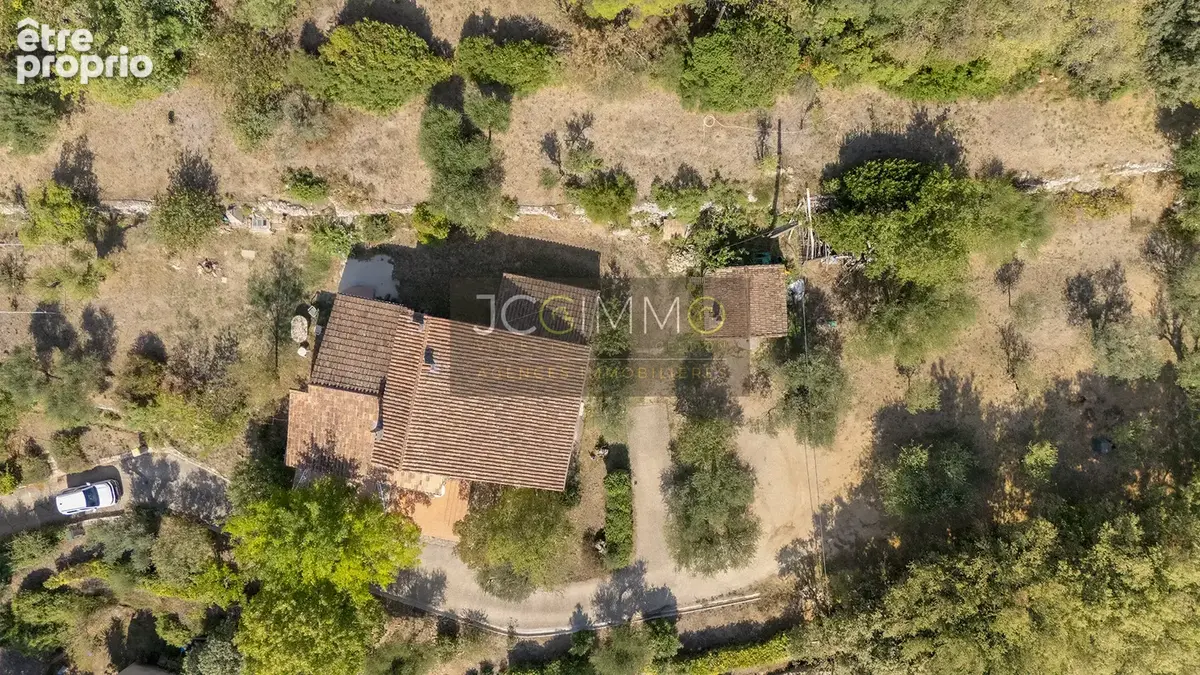 Villa T4 avec 2 698m2 de terrain / Vue dominante - photo 4