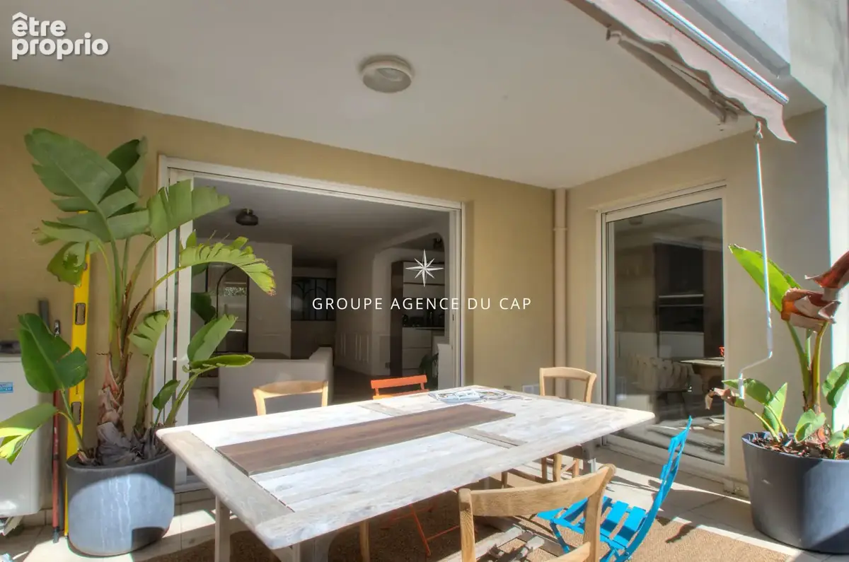 Saint raphael proche centre ville appartement 4 pieces avec garage - photo 16