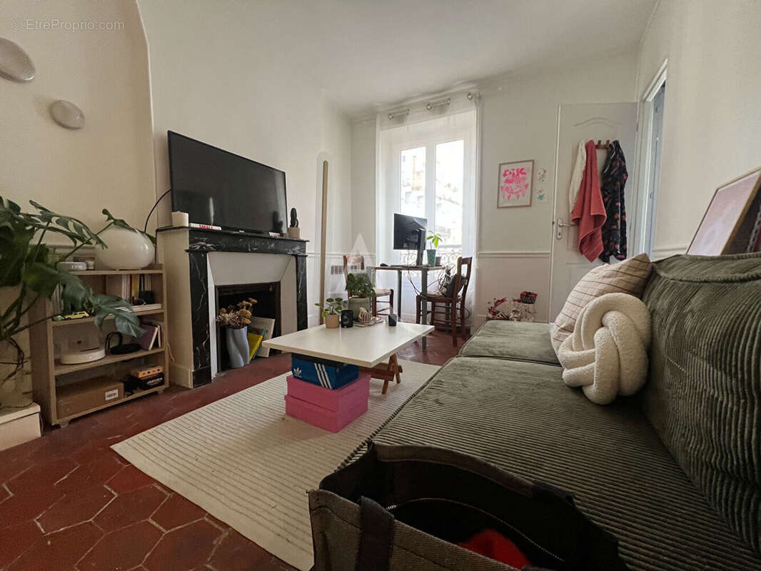 Appartement à PARIS-11E