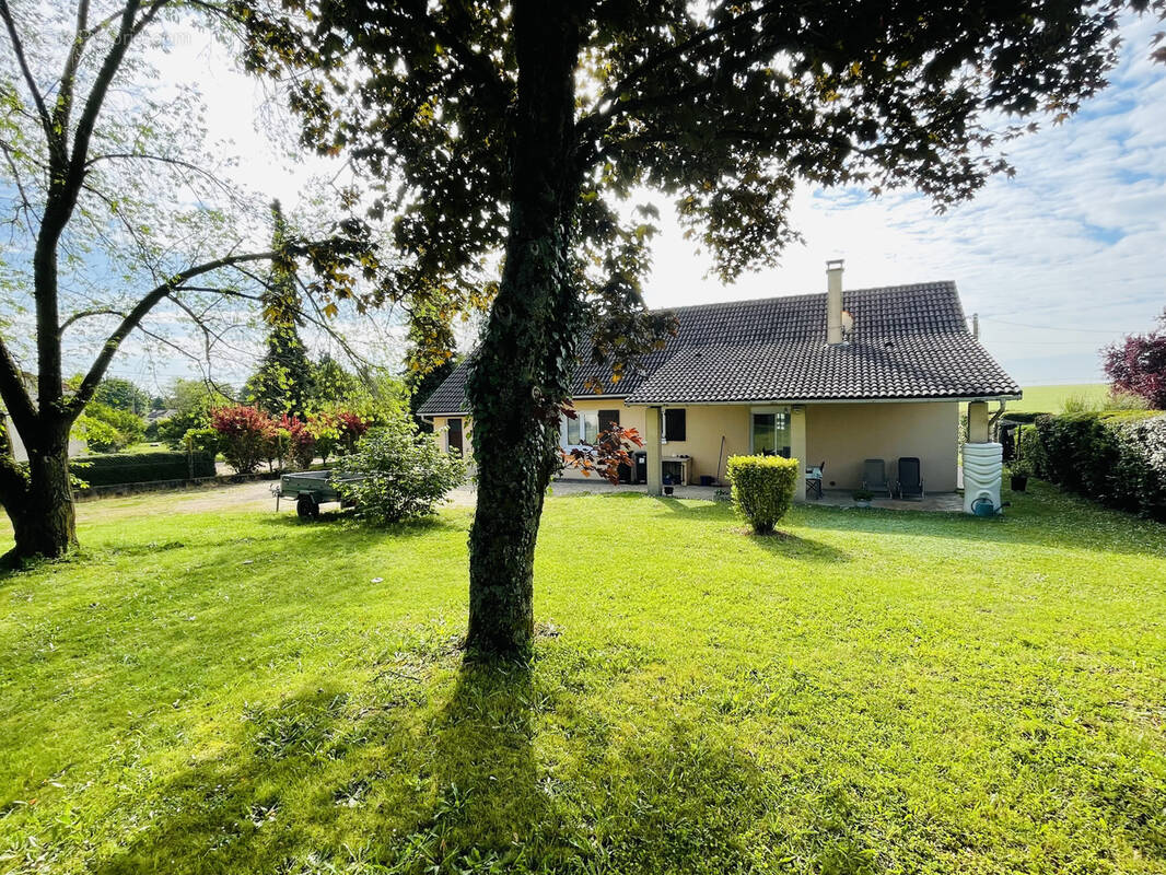 Maison à CISSE