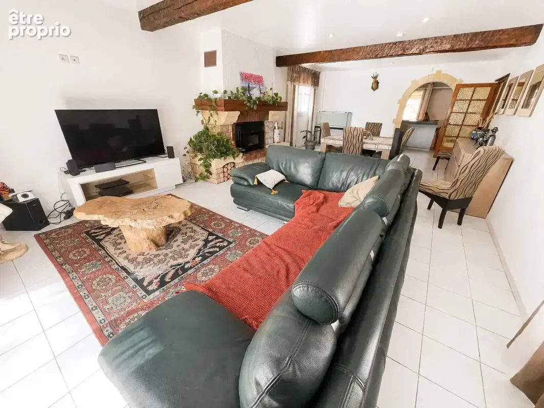 Vente Maison Le cannet-des-maures(83340) 480 000ï¿œ - photo 2