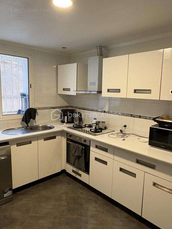 À vendre – Ensemble immobilier à Frontignan, quartier Carrière – 468 000 € HAI - photo 3